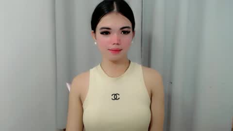 urcutie_ayah online show from 10/17/25, 06:49