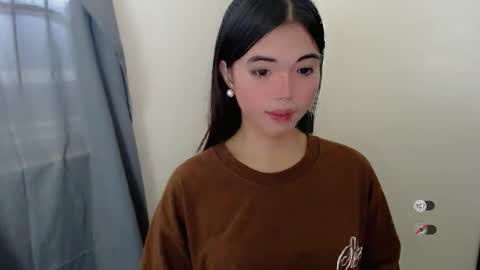 urcutie_ayah online show from 11/05/25, 06:35