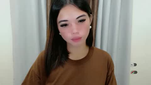 urcutie_ayah online show from 11/11/25, 08:31