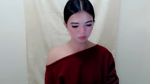 urcutie_ayah online show from 11/18/25, 11:47