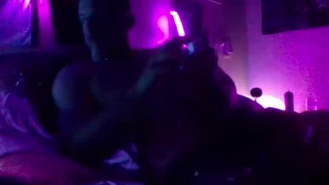 Snapshot of urdaddy875867 chatting on 10/04/25, 06:11 urdaddy875867 online show from 10/04/25, 06:11