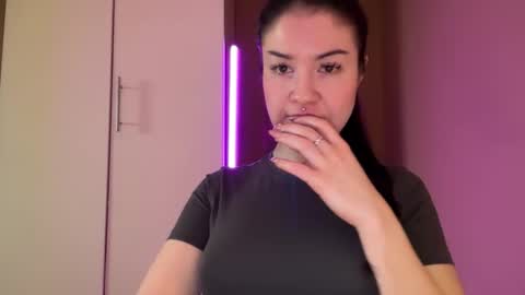 Margo online show from 10/14/25, 05:52