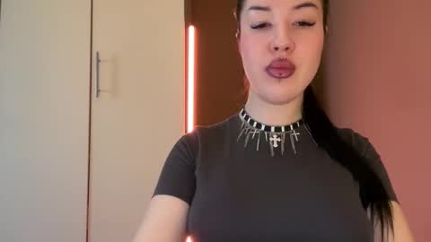 Margo online show from 11/15/25, 08:00