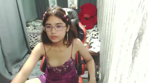 Snapshot of urdreamgirljayne chatting on 12/03/24, 12:13 urdreamgirljayne online show from 12/03/24, 12:13