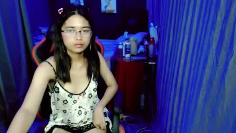 Snapshot of urdreamgirljayne chatting on 01/18/25, 09:45 urdreamgirljayne online show from 01/18/25, 09:45