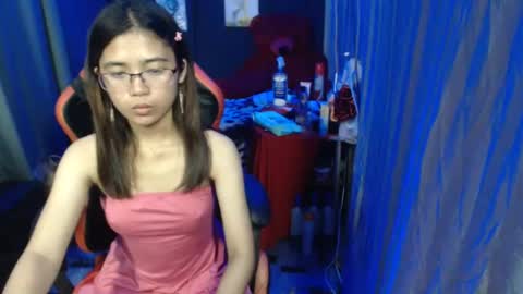 Snapshot of urdreamgirljayne chatting on 02/03/25, 06:39 urdreamgirljayne online show from 02/03/25, 06:39