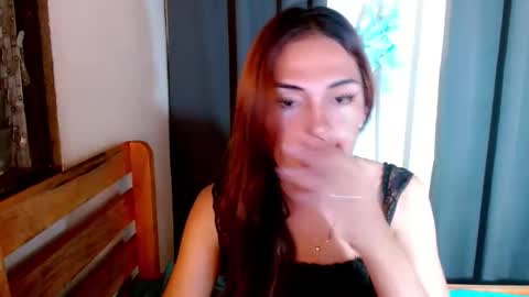 Leah online show from 11/13/25, 08:46