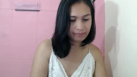 Snapshot of urgirlnabyx chatting on 12/12/24, 11:25 Call me naby online show from 12/12/24, 11:25