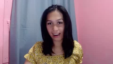 Snapshot of urgirlnabyx chatting on 02/19/25, 10:12 Call me naby online show from 02/19/25, 10:12