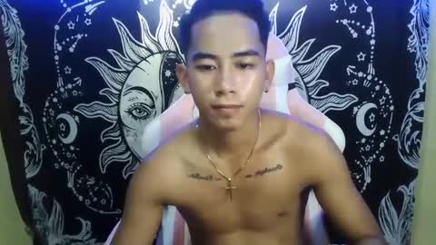 Snapshot of urhot_joshxx chatting on 03/12/25, 06:29 Josh online show from 03/12/25, 06:29