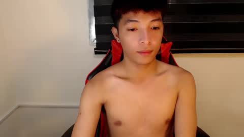 Snapshot of urhotethanxx chatting on 11/06/25, 11:15 Ethan online show from 11/06/25, 11:15