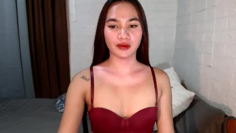 Snapshot of urhottylicious_cum chatting on 01/19/25, 08:18 urhottylicious_cum online show from 01/19/25, 08:18