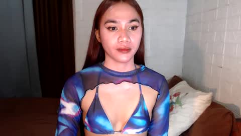 Snapshot of urhottylicious_cum chatting on 02/28/25, 02:09 urhottylicious_cum online show from 02/28/25, 02:09