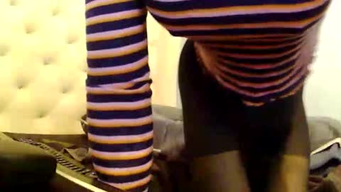 command me  online show from 09/30/25, 04:23