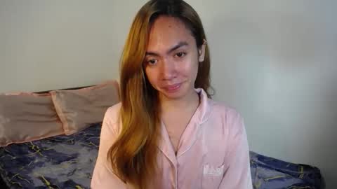 Snapshot of urlovelypinayxxx chatting on 10/12/25, 11:20 MIYA online show from 10/12/25, 11:20
