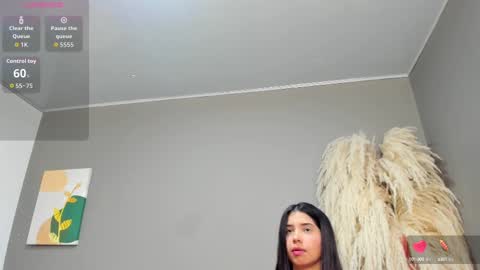 Love online show from 10/26/25, 09:31