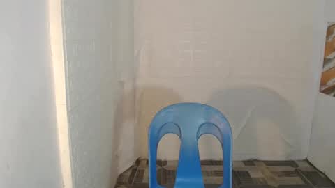 Snapshot of urnaughty_navea18 chatting on 02/21/25, 01:33 Navea online show from 02/21/25, 01:33