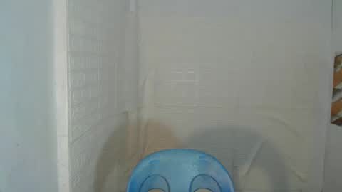 Snapshot of urnaughty_navea18 chatting on 03/01/25, 12:34 Navea online show from 03/01/25, 12:34