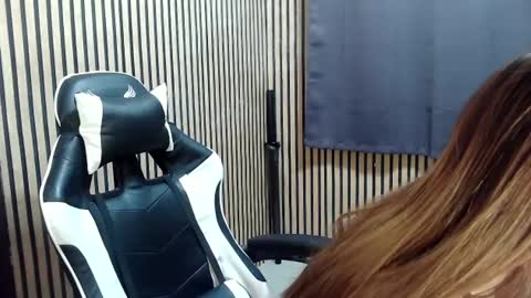 urpinaycutie online show from 01/08/25, 12:26