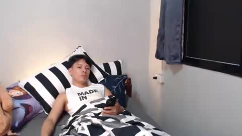 Mel online show from 11/12/25, 05:08