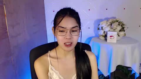 Snapshot of urpretty_nix chatting on 02/27/25, 06:40 Nix online show from 02/27/25, 06:40
