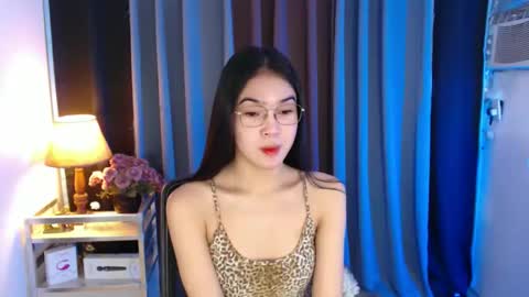 Snapshot of urpretty_nix chatting on 09/14/25, 08:35 Nix online show from 09/14/25, 08:35