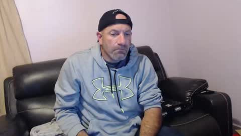 urslav75 online show from 11/01/25, 11:51