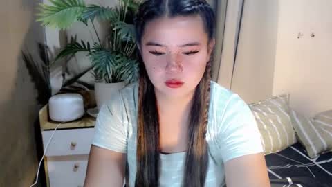          online show from 03/08/25, 12:20