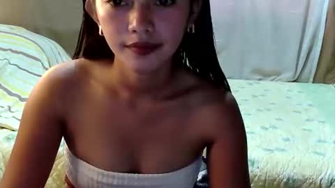 Snapshot of urtinypinay chatting on 09/25/25, 02:59 urtinypinay online show from 09/25/25, 02:59
