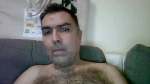 Snapshot of uruk1981 chatting on 02/06/25, 12:54 uruk1981 online show from 02/06/25, 12:54