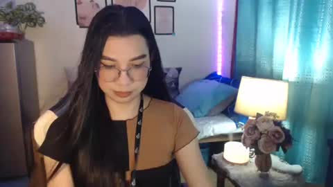 Ashley Kate Mateo Gray online show from 12/05/24, 11:27