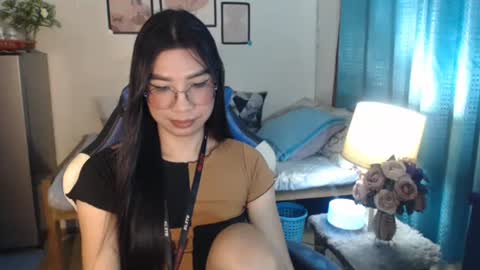 Ashley Kate Mateo Gray online show from 02/12/25, 08:59