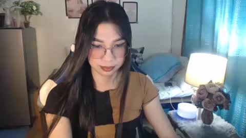 Ashley Kate Mateo Gray online show from 03/09/25, 11:25