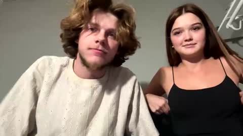 urwildestdreams online show from 11/23/25, 01:16