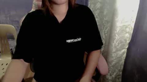 Snapshot of urwildslutty17 chatting on 11/16/25, 02:50 urwildslutty17 online show from 11/16/25, 02:50