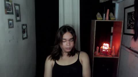 Snapshot of uxie_mew chatting on 10/24/25, 04:31 Ahn Chiyo online show from 10/24/25, 04:31