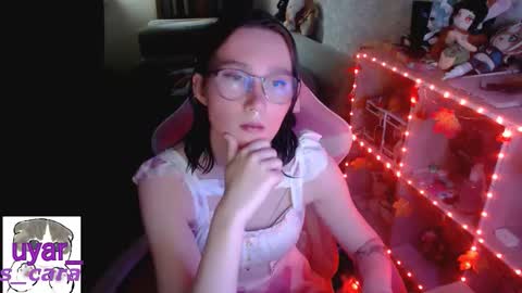 Snapshot of uyar_ chatting on 10/08/25, 02:14 Cara online show from 10/08/25, 02:14