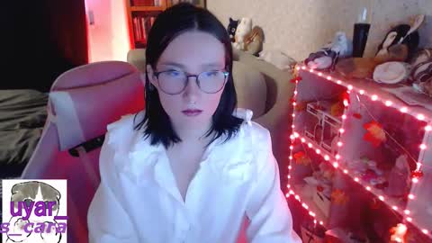 Cara online show from 10/27/25, 01:26