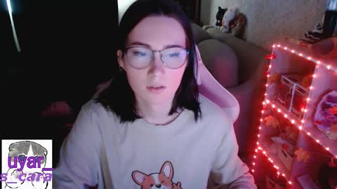 Cara online show from 11/14/25, 10:58