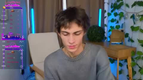 Valora online show from 10/08/25, 12:14