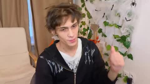 Valora online show from 11/01/25, 12:29