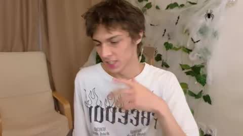 Valora online show from 11/05/25, 12:27