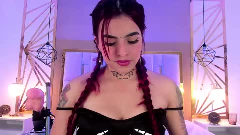 Snapshot of vaaleriee_miller_ chatting on 12/19/24, 06:56 valeriee miller online show from 12/19/24, 06:56