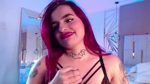 Snapshot of vaaleriee_miller_ chatting on 03/04/25, 06:39 valeriee miller online show from 03/04/25, 06:39