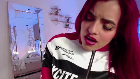 valeriee miller online show from 11/01/25, 06:04