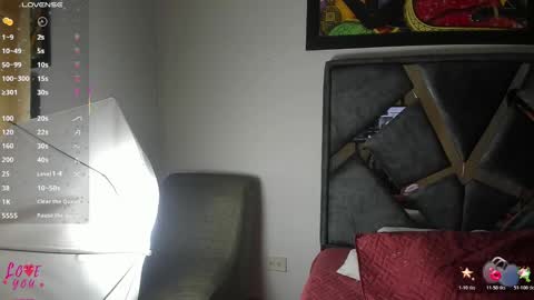 Vahiolet smith online show from 11/11/25, 03:39