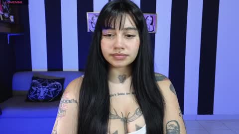 first of all... who are u online show from 01/06/25, 08:57