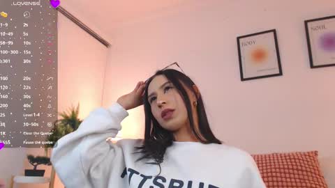 Snapshot of valen_ross_ chatting on 09/14/25, 03:16 valentina Rossi 3 online show from 09/14/25, 03:16