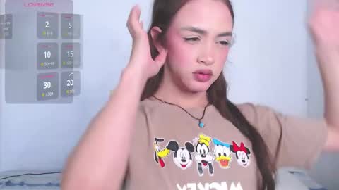 IG-valen mendoza99  twitter valenthompson99 online show from 11/01/25, 01:18