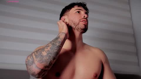 valenthinoking online show from 11/19/25, 03:17